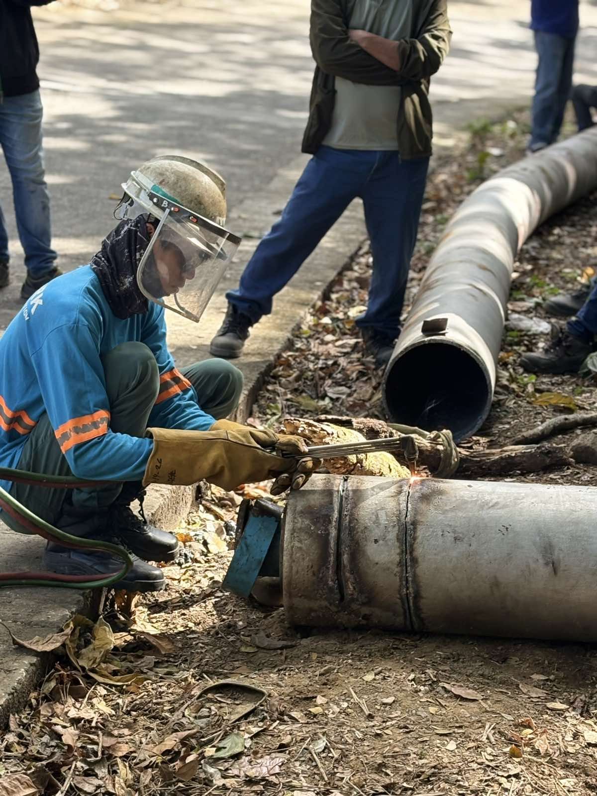 On-site service crew